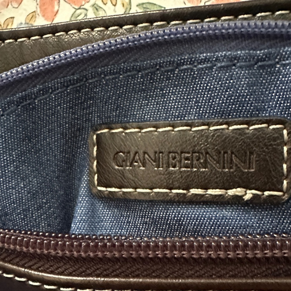 Giani Bernini Blue and Brown  women purse great for elegant night